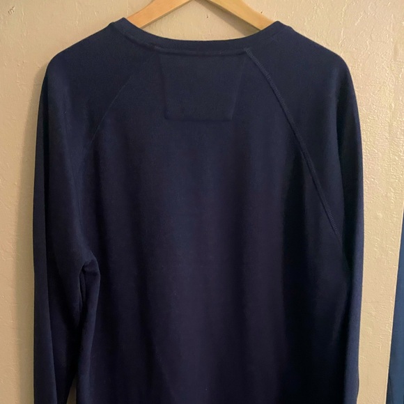 Banana Republic Sweater - Picture 3 of 7